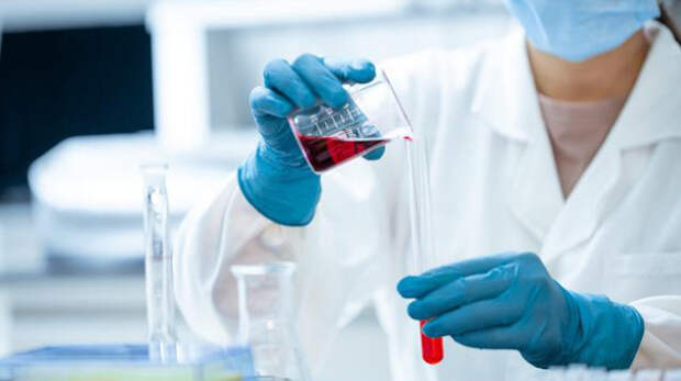 В Севастополе 33 новых случая COVID-19, скончался один пациент