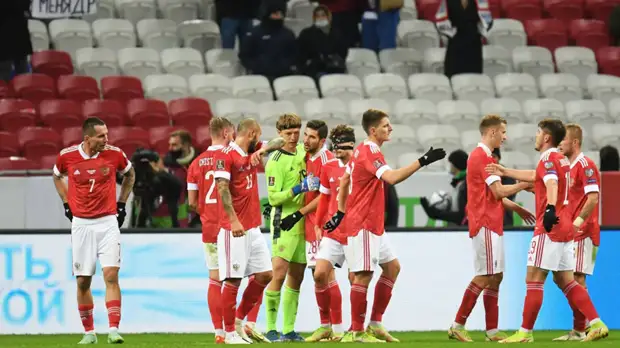 Кобелев считает, что сборная России обязана выходить на чемпионат мира по футболу