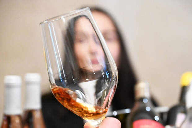 Женщины оказались более уязвимыми к малым дозам алкоголя, чем считалось