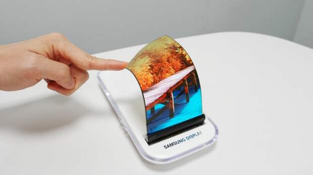 Samsung отправила гибкие экраны для смартфонов Xiaomi и Oppo