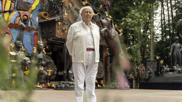 На PREMIER вышел документальный фильм «Зураб» о художнике и скульпторе Зурабе Церетели