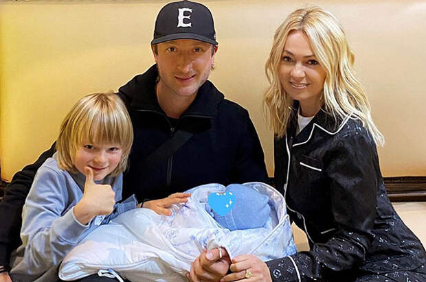 Звездный Instagram: сбор урожая, снимки с детьми и фотосессии в опавших листьях — как звезды проводят осень