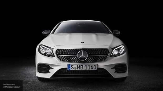 Компания Mercedes-Benz подняла цены на ряд моделей в России