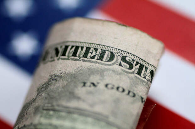 ЦБ РФ установил курс доллара США с 14 августа в размере 73,4721 руб.