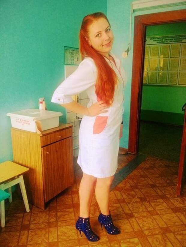 Симпатичные девушки-медработники (49 фото)