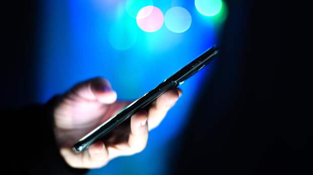 Мошенники начали использовать «цветочную схему» в России