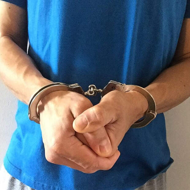 Во Владивостоке задержали главу департамента недропользования по ДФО