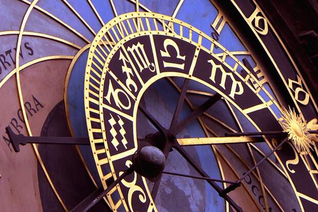 Астролог рассказала, чего ждать разным знакам зодиака в июне