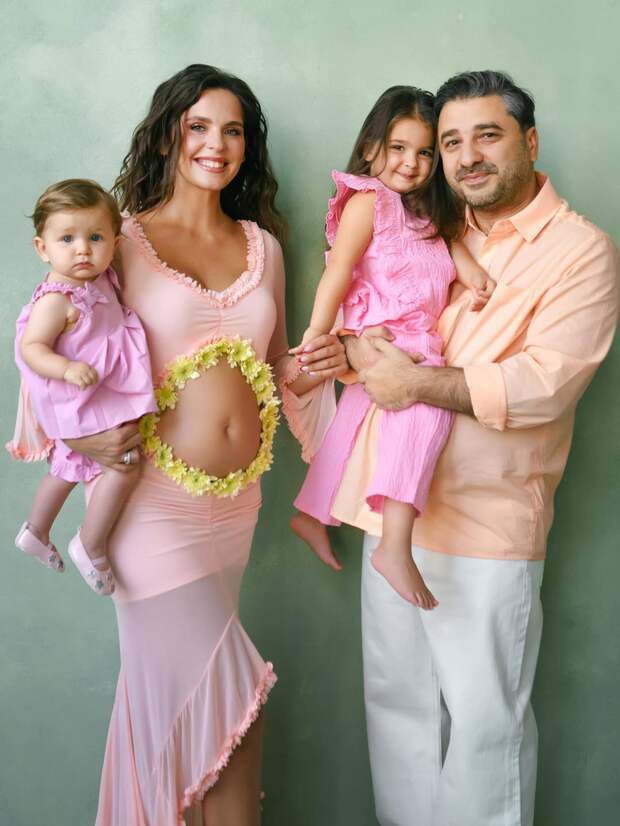 Лиза Моряк и Сарик Андреасян ждут третьего ребёнка