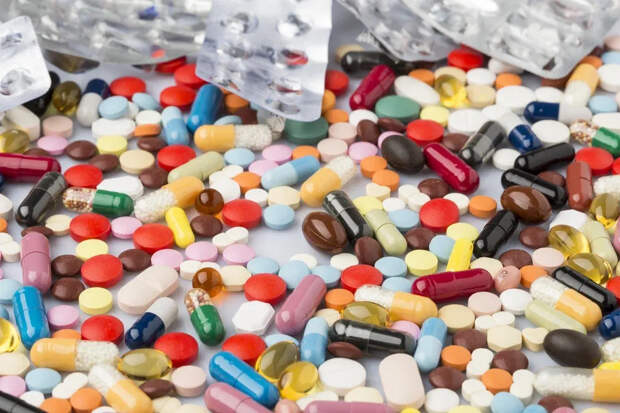 Как БАДы сделали частью системы по сбережению здоровья: новый закон