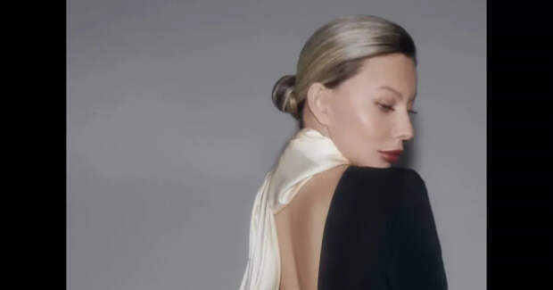 "На обложке самая обсуждаемая медиаперсона". Надежда Стрелец стала героиней журнала "Мнение редакции* может не совпадать"