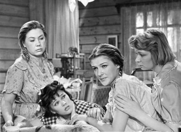Кадр из фильма *Девчата*, 1961 | Фото: aif.ru Кадр из фильма *Девчата*, 1961 | Фото: aif.ru