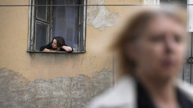 Guardian: украинки всё чаще подвергаются домашнему насилию со стороны военных ВСУ