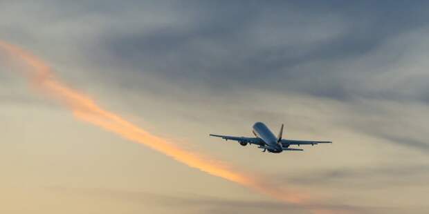 В аэропортах Краснодарского края задержали более 50 рейсов из-за нелетной погоды