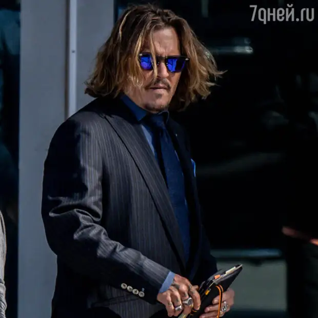 2:1 в пользу Деппа: у кого больше шансов победить в судебной битве Джонни с Эмбер Херд
