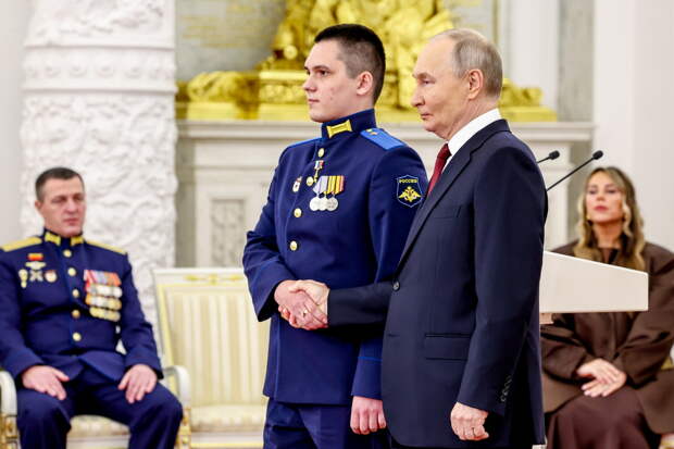 Появились подробности о семье загадочно пропавшего Героя России