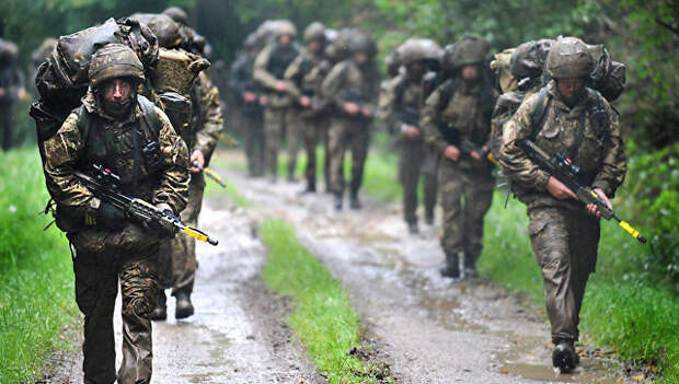 Военнослужащие вооруженных сил Соединенного королевства. Архивное фото