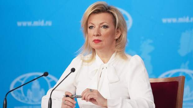 Захарова сообщила о борьбе России на трех фронтах одновременно