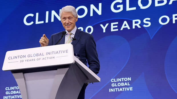 Клинтон заявил, что ничего не знал о преступлениях Эпштейна