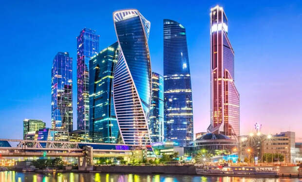 «Человейники» и вымирание России