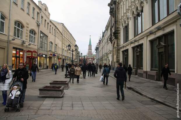 Прогулка по улицам Москвы Москва, прогулка, критика, улица