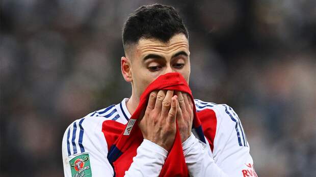 Некрасивое поведение Мартинелли стало причиной стычки игроков «Арсенала» и «Ливерпуля» в конце матча