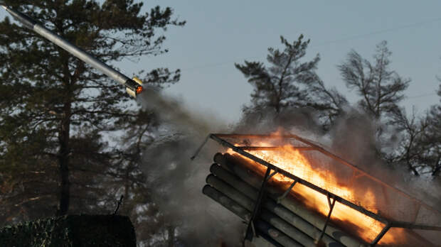 РСЗО «Град» сорвал ротацию ВСУ. Лучшее видео из зоны СВО