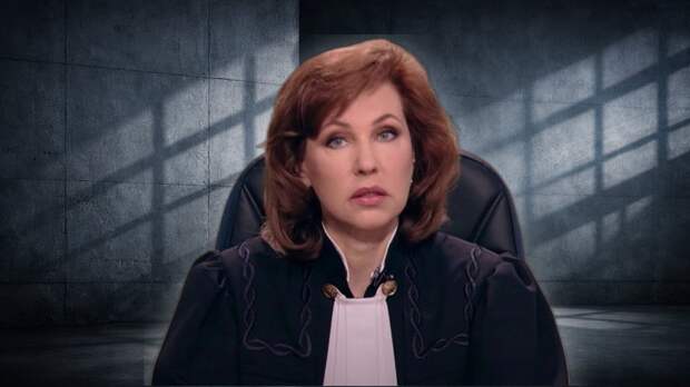 Строгая судья Елена Кутьина: тайны личной жизни и неожиданные увлечения за кадром