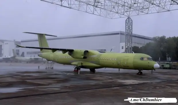 Прототип нового самолёта МА700 совершил первый полёт