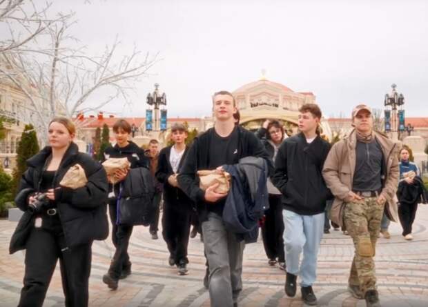 Школьники из Ленинского района посетили Новый Херсонес в рамках проекта "Дети Крыма"