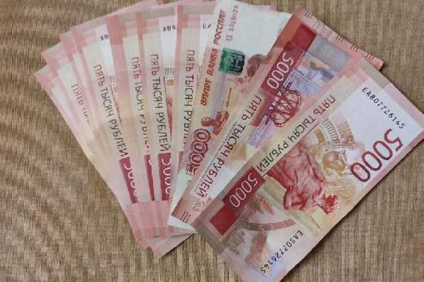 В Тамбове гендиректор дорожной фирмы подозревается в уклонении от уплаты налогов на 130 млн рублей