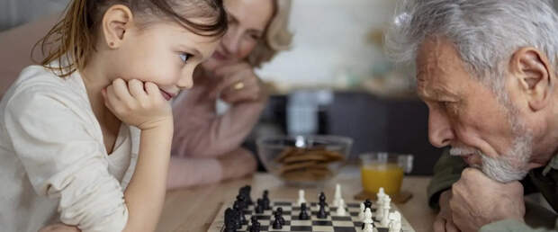 Ученые выявили пять эпох в развитии мозга человека на протяжении жизни