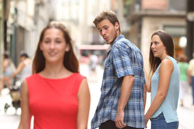 distracted-boyfriend-meme-girl-shocked-funny-stock-photos-carla-ramos-gil-36