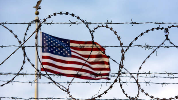 NYP: пограничникам США приказано депортировать нелегалов из РФ
