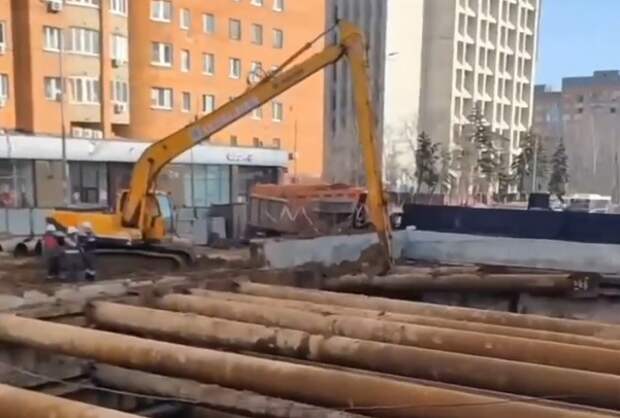 Возведение котлована для тоннелепроходческих щитов на Горького выполнено на 75%