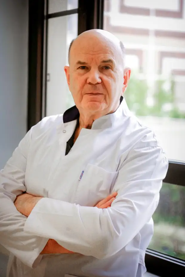 Главврач ККБ №1 Владимир Порханов отмечает 75-летний юбилей