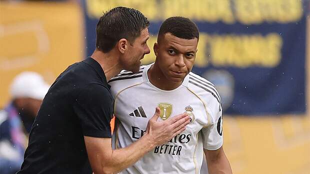 ФИФА наложила на клуб РПЛ запрет, Мбаппе хотел спасти Алонсо от увольнения из «Реала». Трансферы и слухи дня