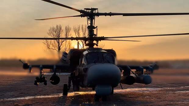 Экипаж Ка-52М поразил украинскую пехоту в зоне спецоперации