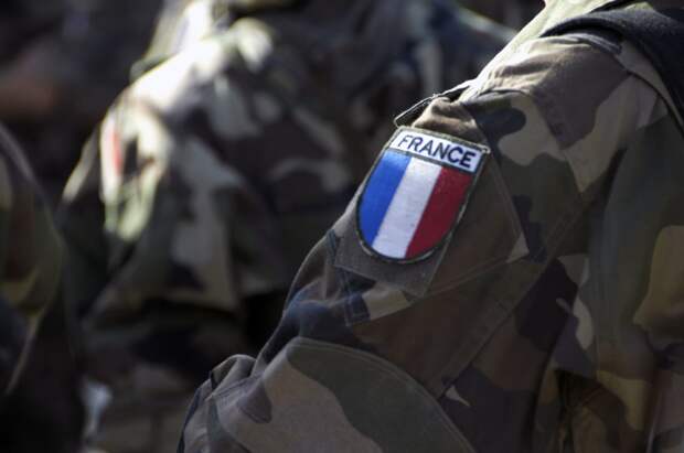 Экс-полковник ВМС Франции де Йонг: Французские военные уже находятся на Украине