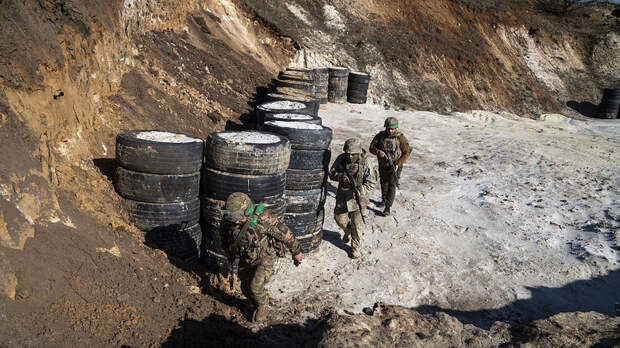 ВХ: разгром колонны ВСУ под Красноармейском спровоцировал скандал на Украине