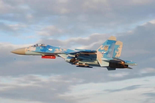 Летающие гробы Зеленского: генерал разнес авиацию ВСУ после удара по Су-27