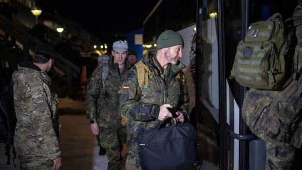 Трамп обвинил Европу в опасной игре после отправки военных в Гренландию