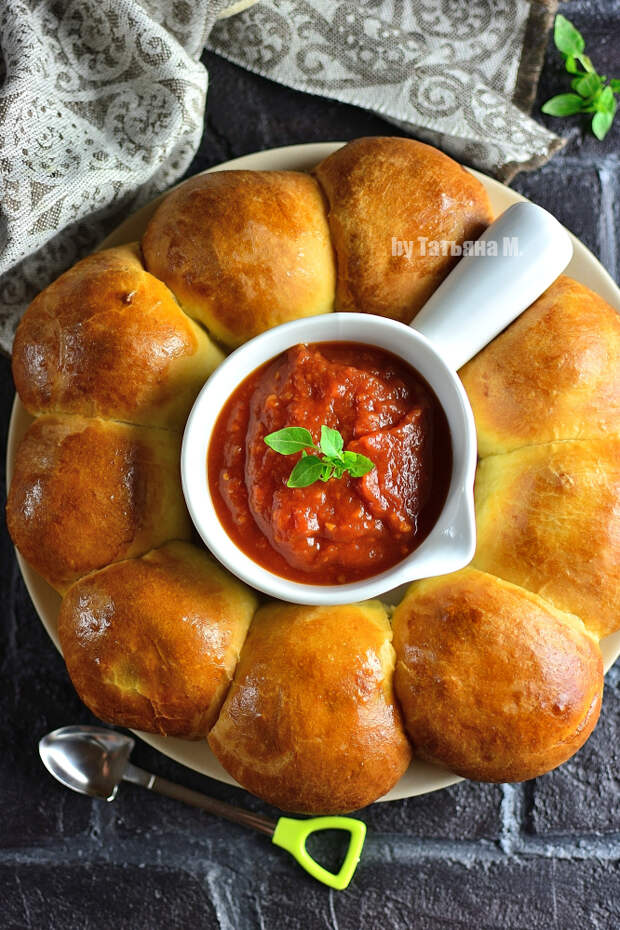 Булочки с котлетками