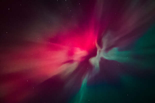 ИКИ РАН: полярные сияния в новогоднюю ночь возможны на севере и северо-западе РФ