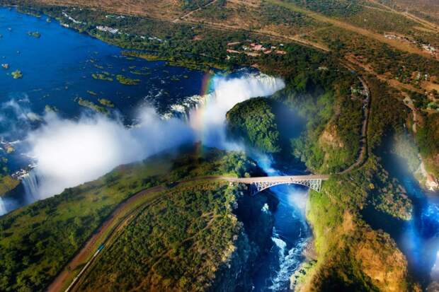 Картинки по запросу Водопад Виктория, Замбези каякинг