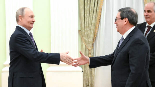 Путин положительно оценил развитие отношений России и Кубы