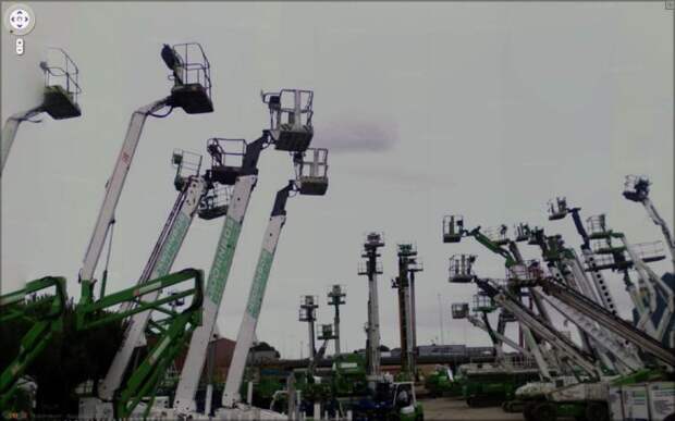 Неординарные снимки из сервиса Google Street View (47 фото) Неординарные снимки из сервиса Google Street View (47 фото)