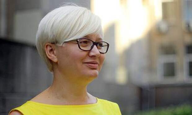 Украинская писательница пришла в СБУ и рассвирепела из-за русского языка
