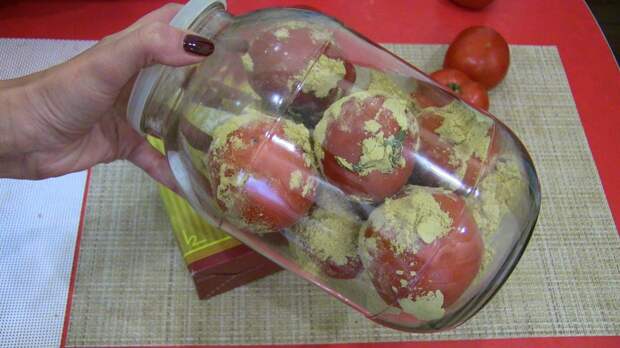 Уникальный способ сохранения свежими помидоры до Нового года