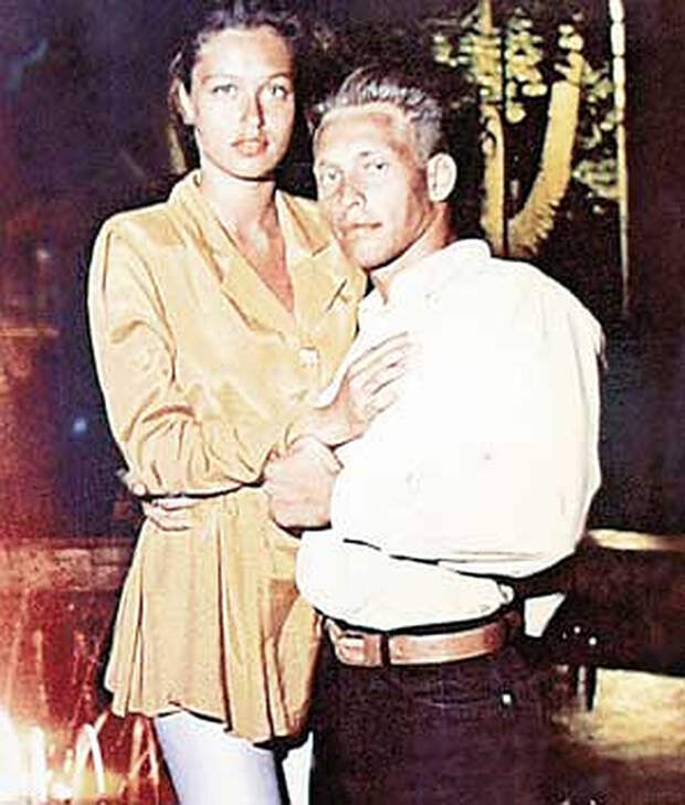 90 фото Наташи Королевой, ее мужа Тарзана (Сергея Глушко), сына Архипа
